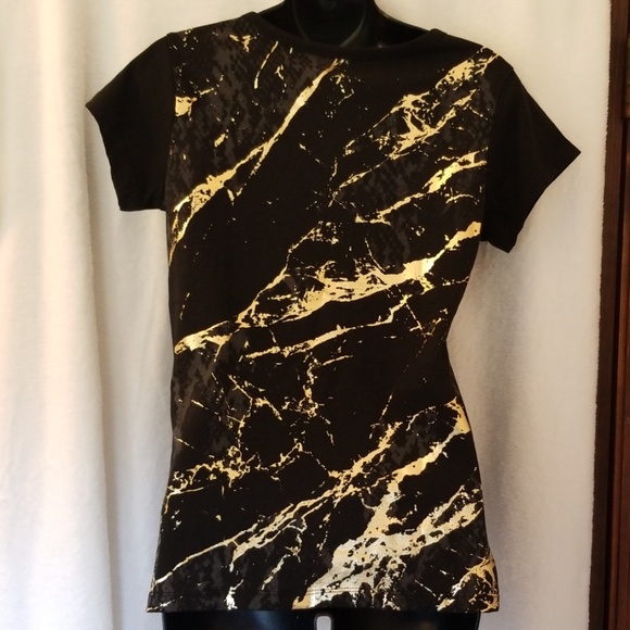 Guess - Picture 3 of 3